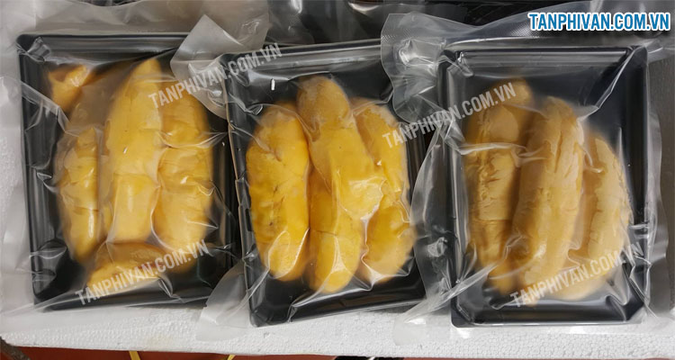 mang sầu riêng lên máy bay