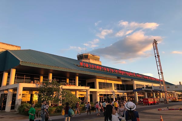 Sân bay quốc tế Surat Thani (URT)