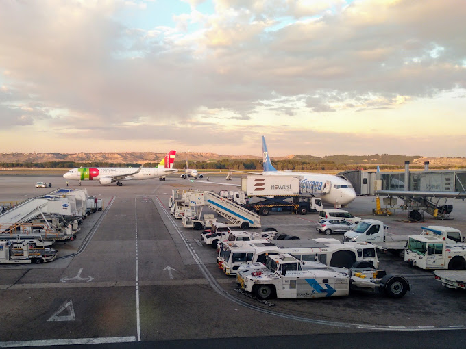 Sân bay Adolfo Suárez Madrid–Barajas